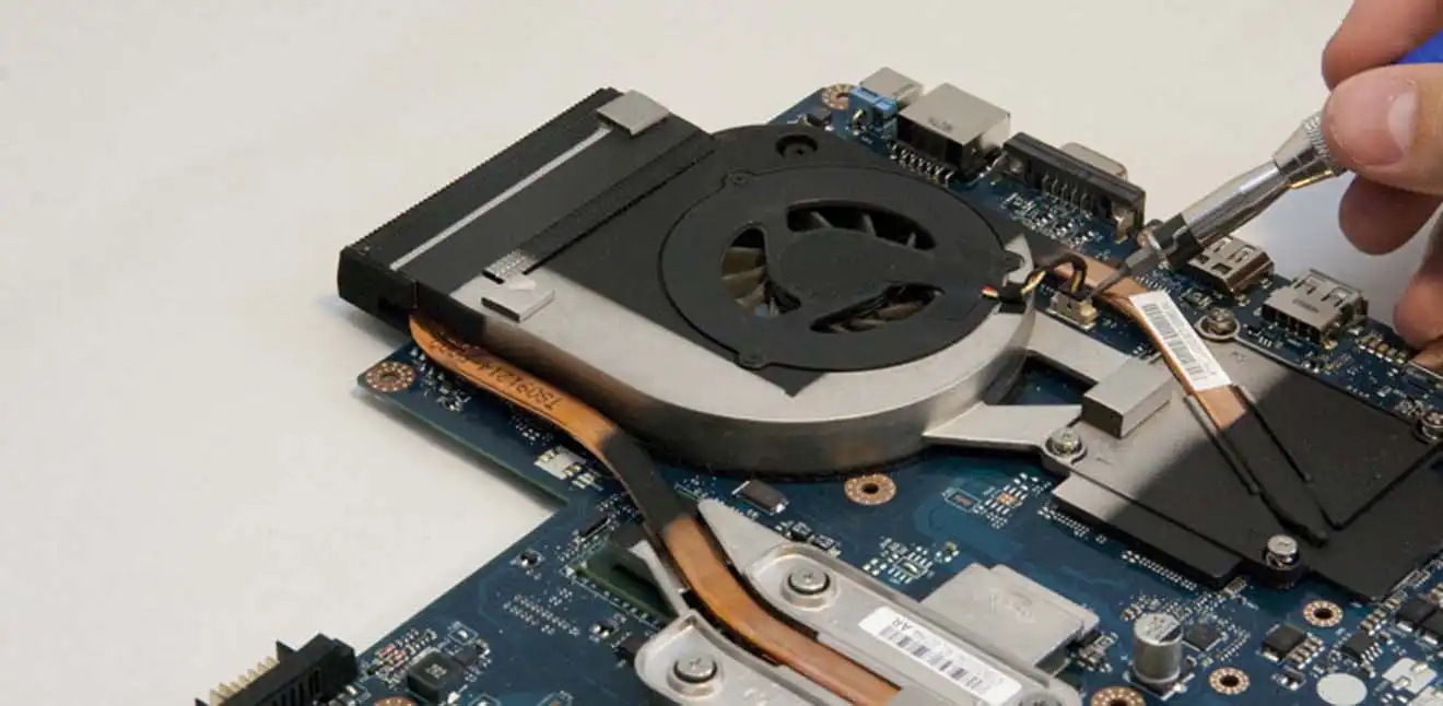 Чистка ноутбука Packard Bell от пыли в Красноармейске | Замена термопасты